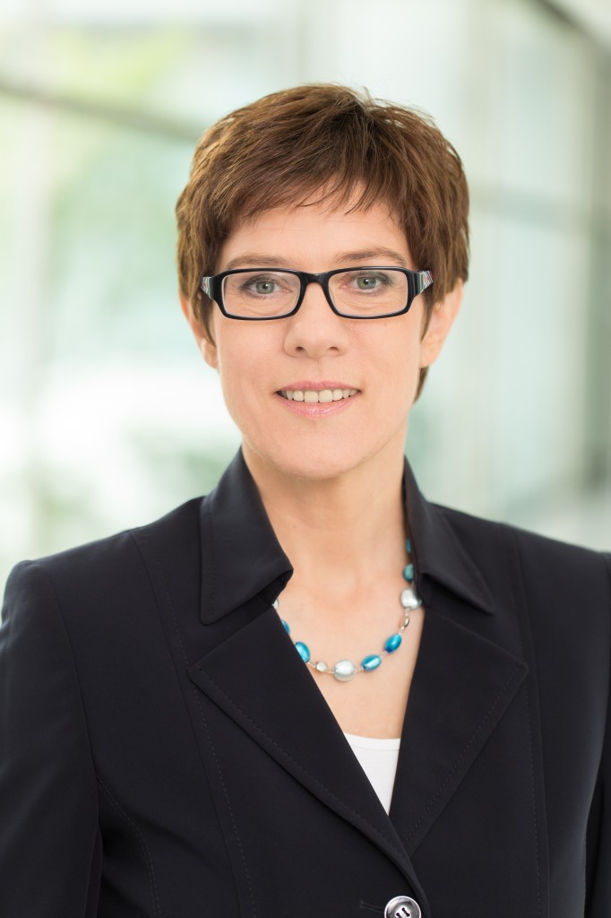 Ministerpräsidentin Kramp-Karrenbauer_Portrait